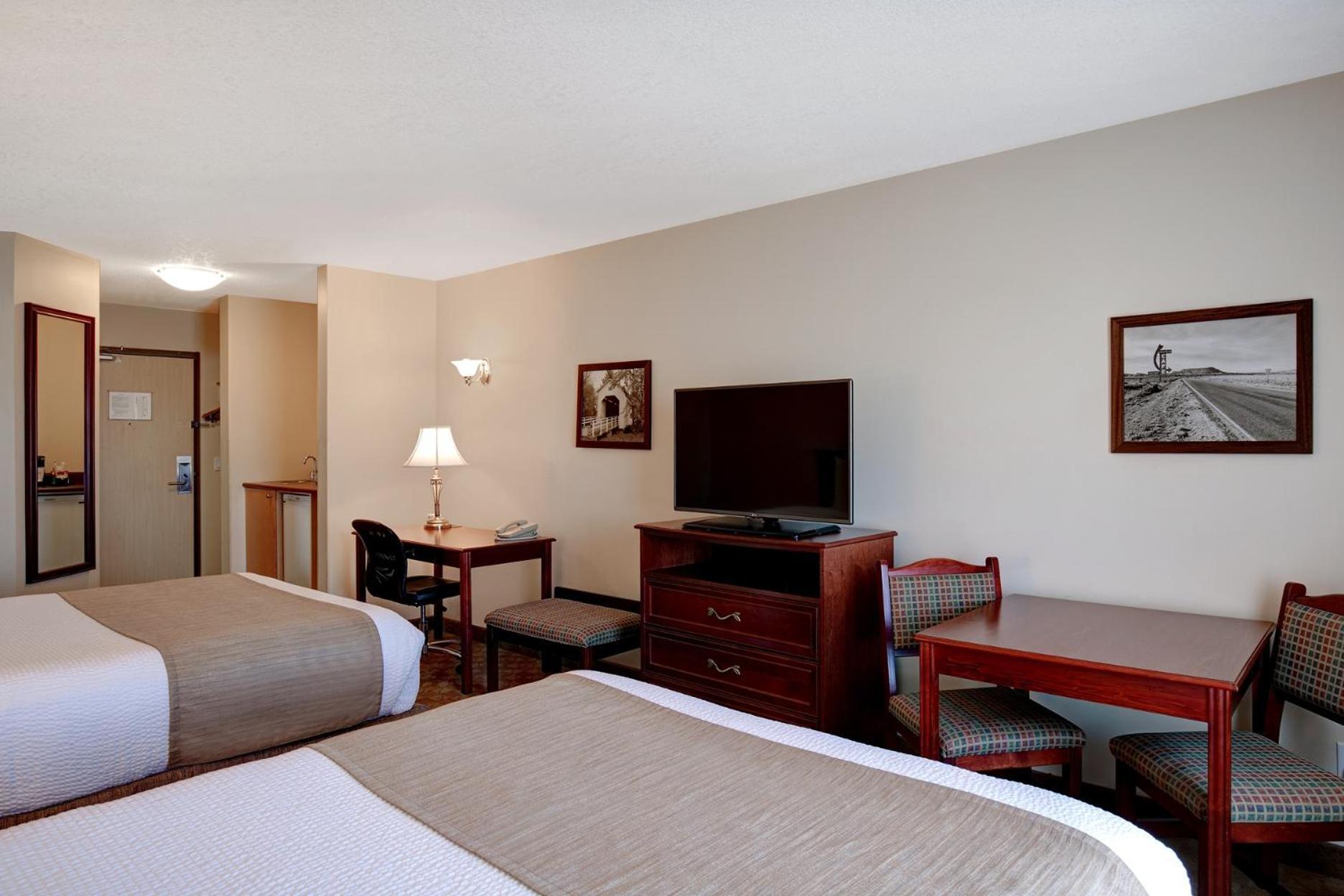 Days Inn By Wyndham Dawson Creek Εξωτερικό φωτογραφία
